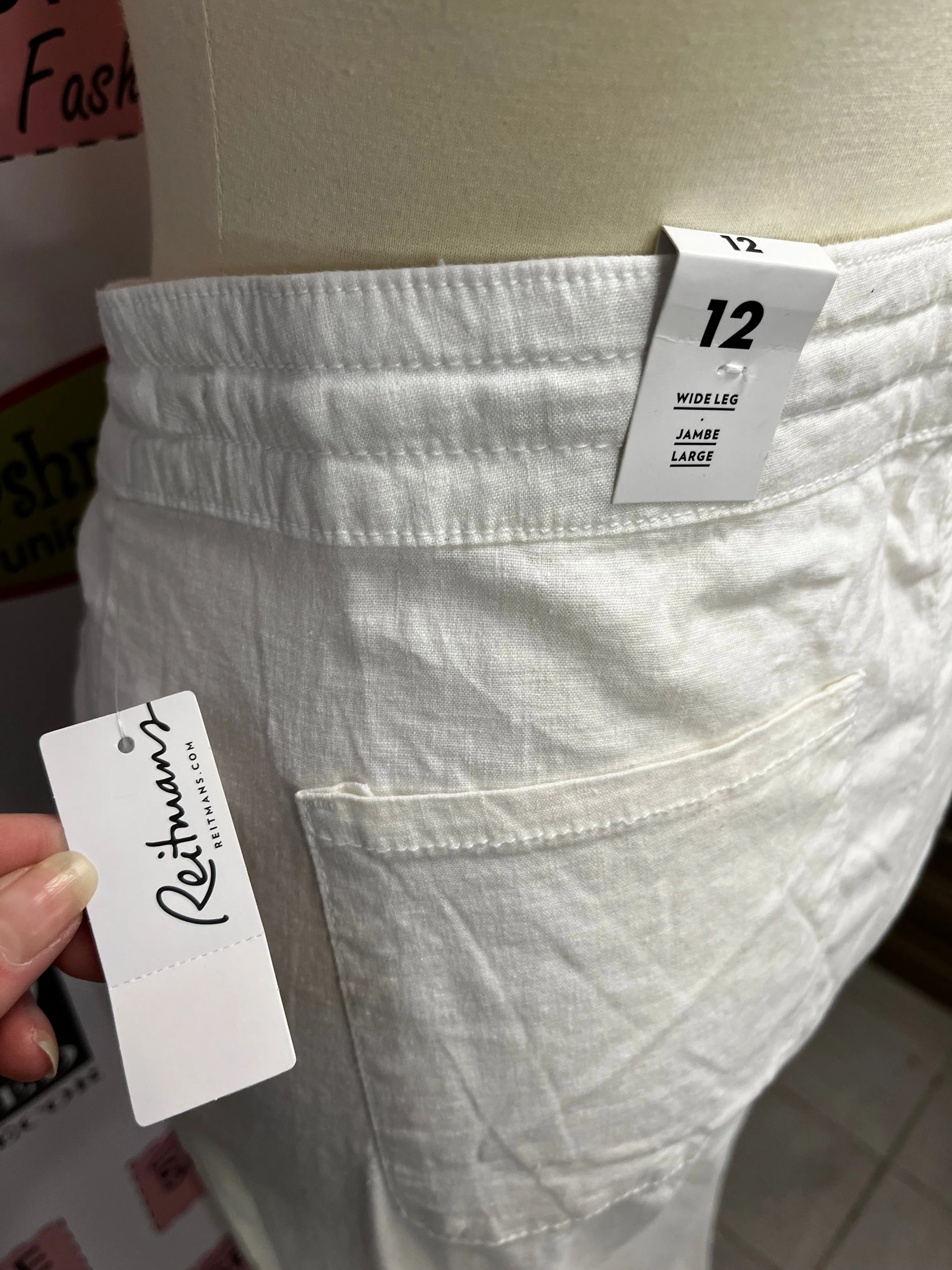 NWT Reitman’s Linen Blend Trousers (Size 12)