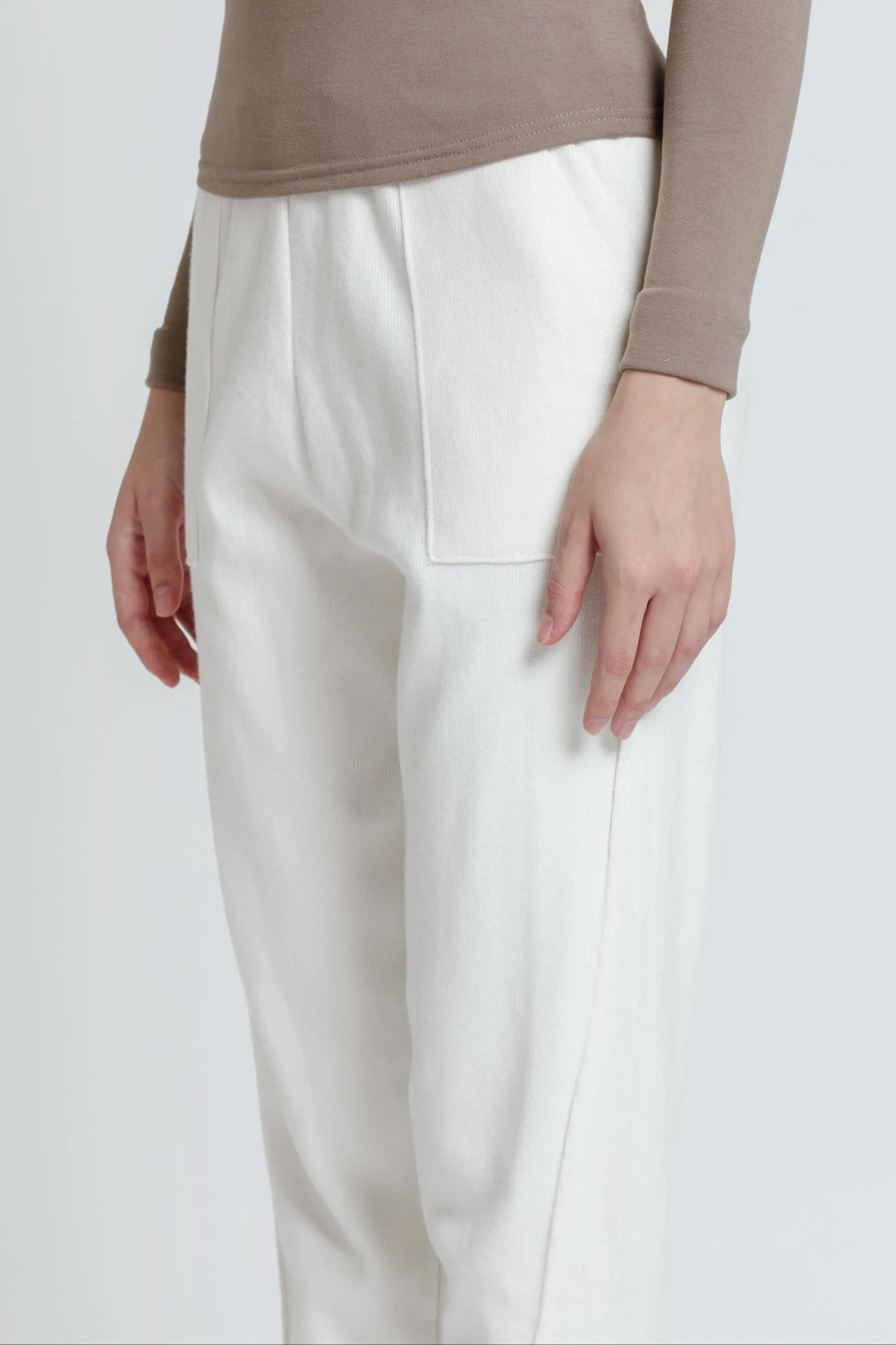 White Knit Winter Relaxed Pants